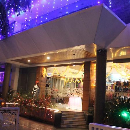 كوتا Hotel Rallentino المظهر الخارجي الصورة