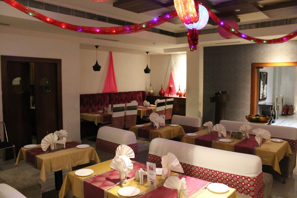 كوتا Hotel Rallentino المظهر الخارجي الصورة
