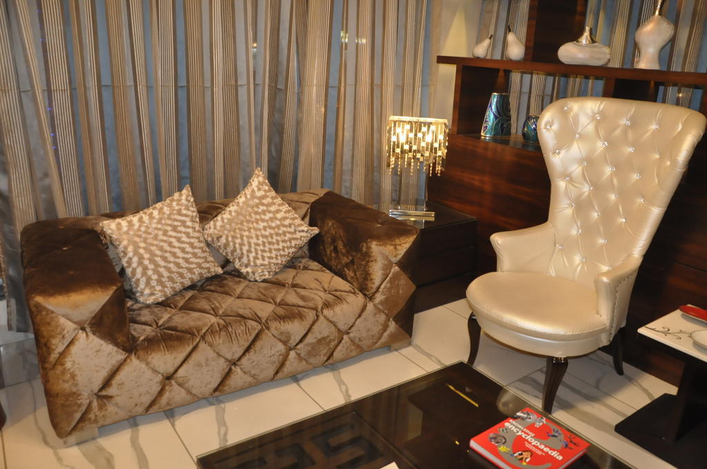 كوتا Hotel Rallentino المظهر الخارجي الصورة