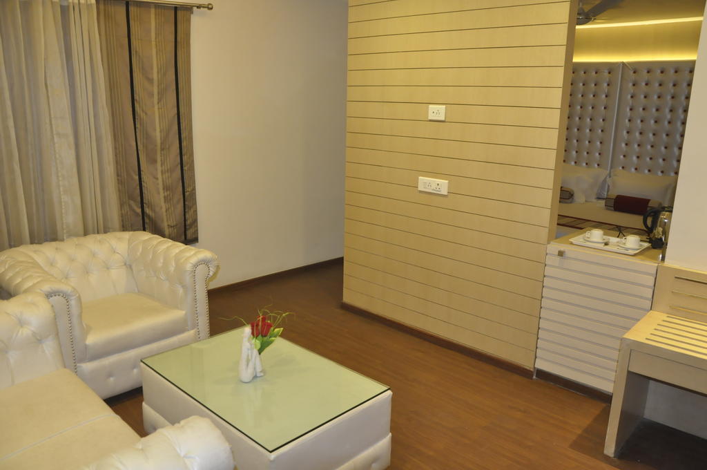 كوتا Hotel Rallentino الغرفة الصورة