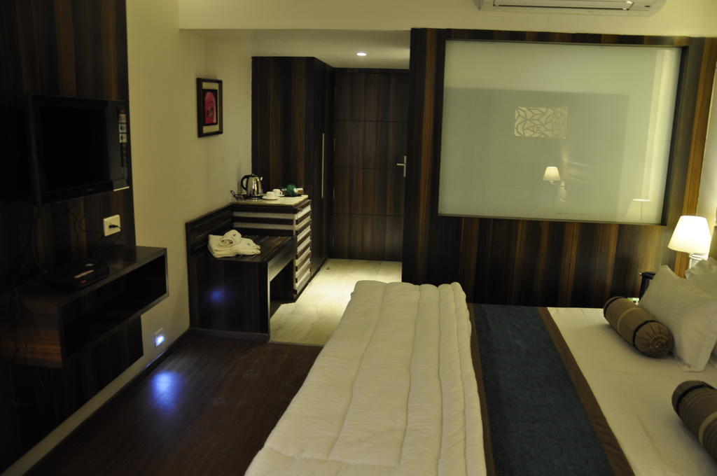 كوتا Hotel Rallentino الغرفة الصورة